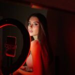 Девушка на час