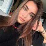 Эскорт-модель