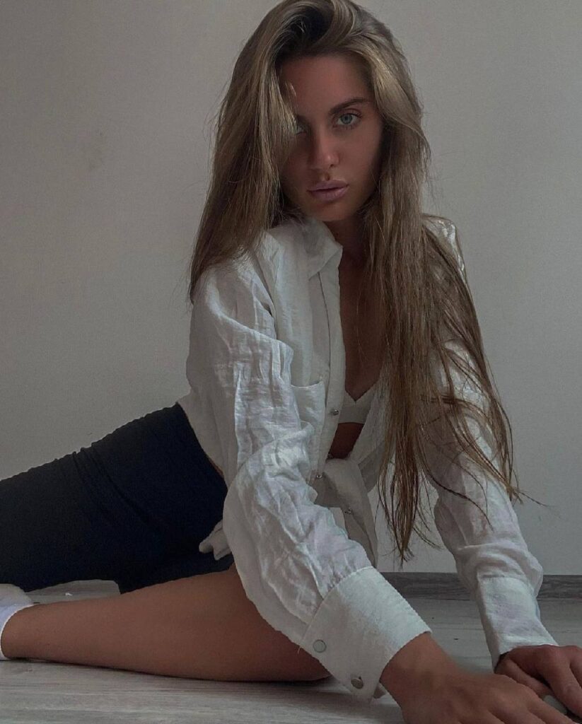 Московская эскортница