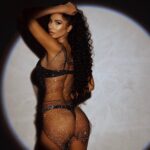 Девушка на час