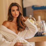 Эскорт-модель